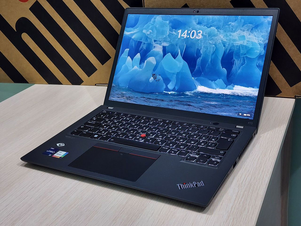 Lenovo x13 gen2